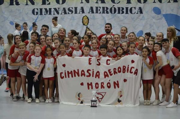 La Escuela de Gimnasia Aeróbica de Morón arrasó en el Torneo Federativo de Misiones