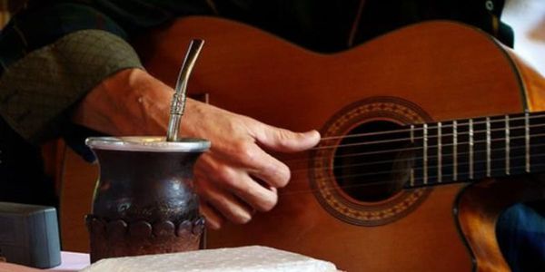 La Azucena Cultural organizará una Peña Folclórica en Castelar