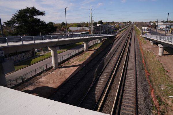 Ituzaingó: mañana se inaugura al tránsito el puente sobre Acevedo y a la medianoche se cierra el paso a nivel