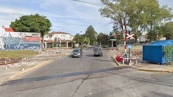 Castelar: el paso a nivel de Zapiola permanecerá cerrado por obras de Trenes Argentinos