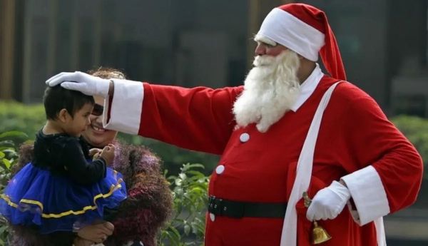 Merlo: Papá Noel recorrerá barrios del partido