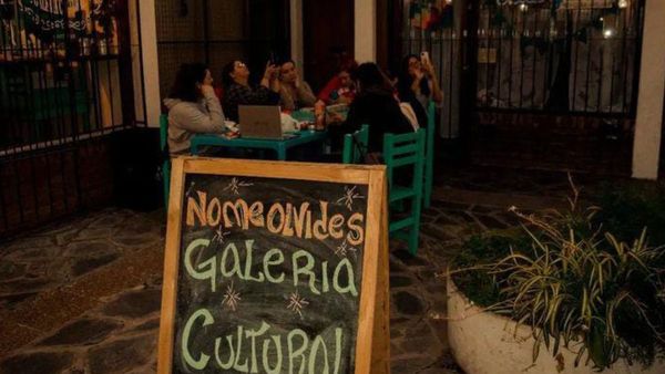 Castelar: la Galería Cultural "No Me Olvides" festeja los 51 años de la ciudad