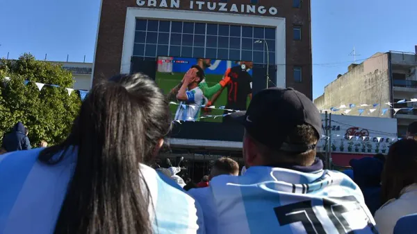 Mundial Qatar: mañana vuelve la pantalla gigante a la Plaza Sur