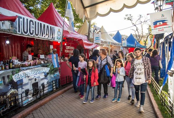 Este finde se realizará una nueva edición de la Feria de las Colectividades en Morón