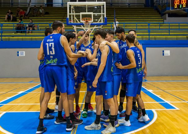 El Club GEI volvió a ganar y quedó a tiro de la punta en el Torneo Federal