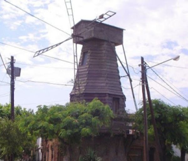 La Casa del Molino, la historia de uno de los lugares más peculiares de Moreno