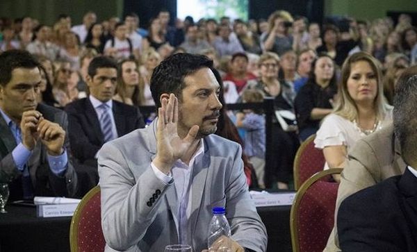 Las peleas internas en el PRO de Ituzaingó no cesan y ahora acusan a un concejal no ser de Ituzaingó