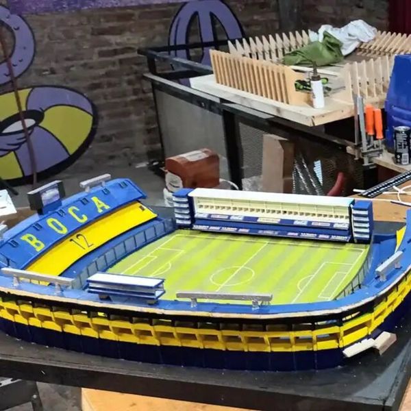 La Bombonera o el Monumental en tamaño miniatura: el increíble proyecto de un vecino de Hurlingham