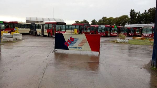 Paro de colectivos desde las 0 horas de mañana