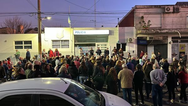 Crece el reclamo: vecinos de Castelar convocan a una nueva marcha esta tarde para pedir más seguridad