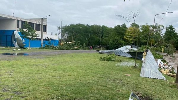 Se voló el techo de la Escuela Secundaria N°1 de Villa Udaondo tras el temporal